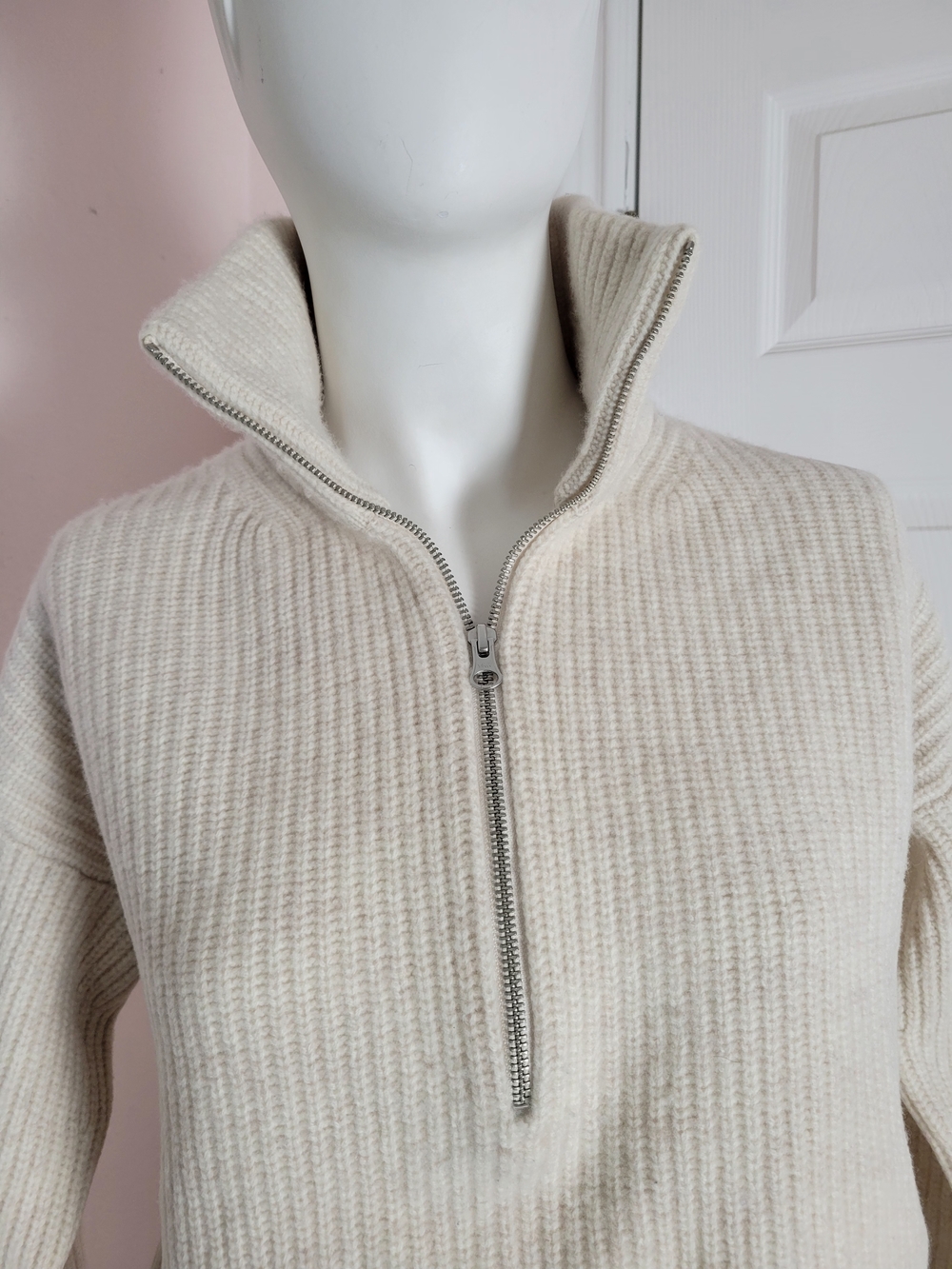 Everlane The Felted Merino Wool Half-Zip Sweater in Oatmeal - Size S - Picture 6 of 10